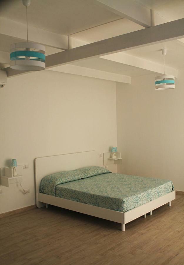 B&B Le Tre Spiagge Calasetta Zewnętrze zdjęcie
