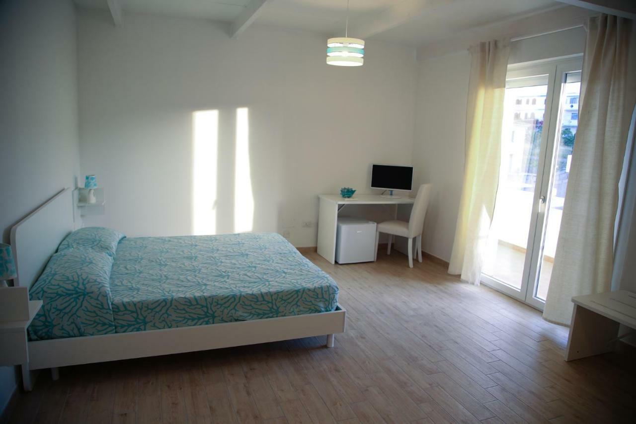 B&B Le Tre Spiagge Calasetta Zewnętrze zdjęcie